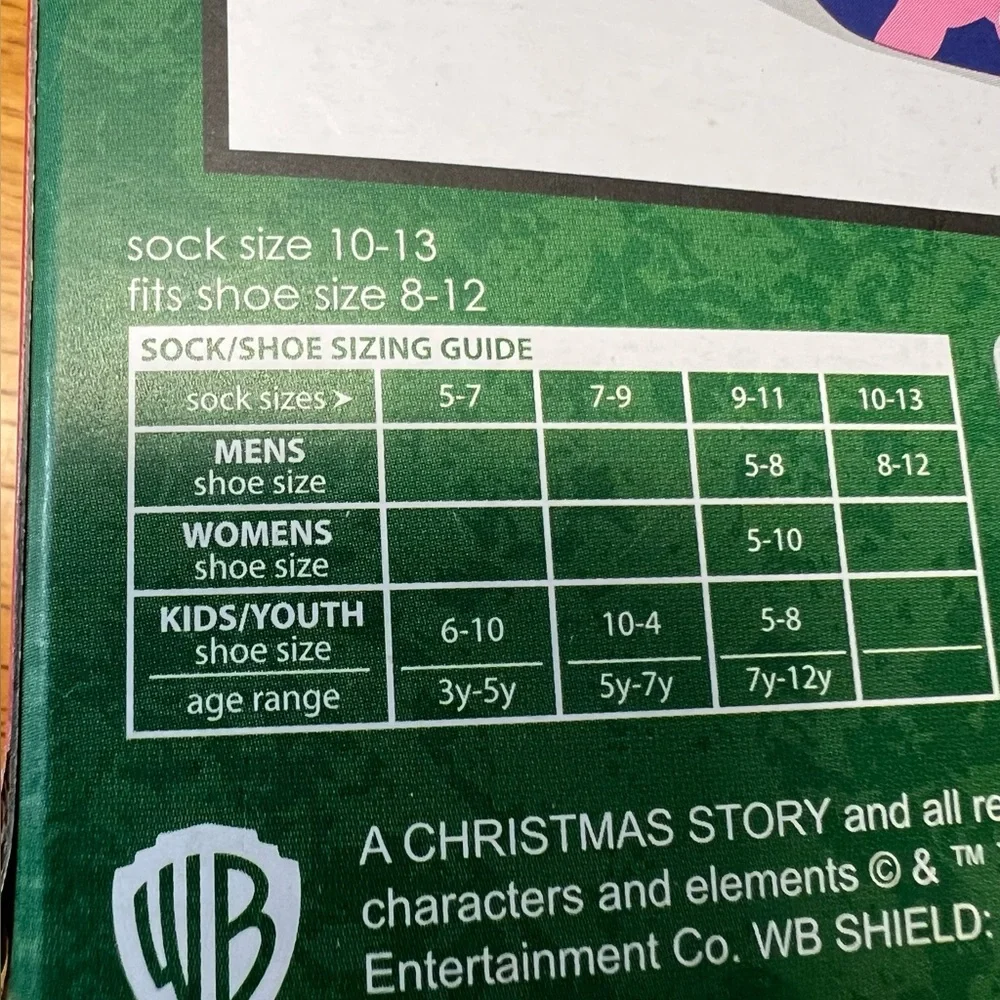 •new• CHRISTMAS STORY Socks